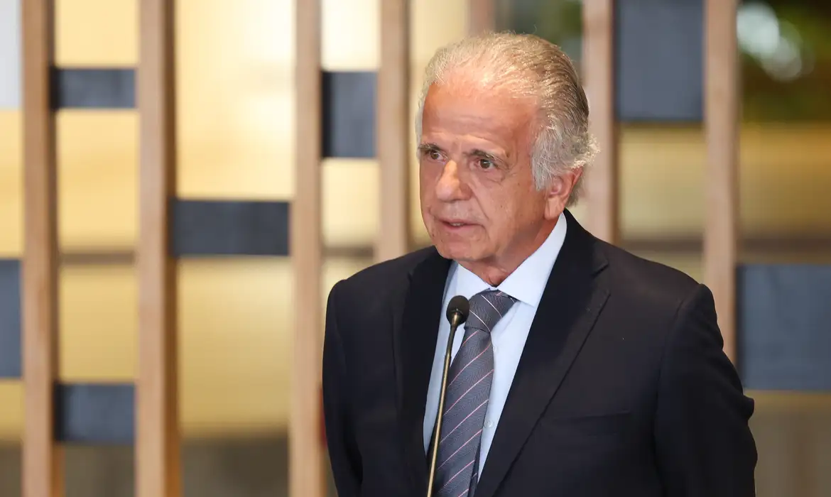 Brasil reforça fronteira diante de tensão entre Venezuela e Estados Unidos, diz José Múcio - Imagem do artigo original