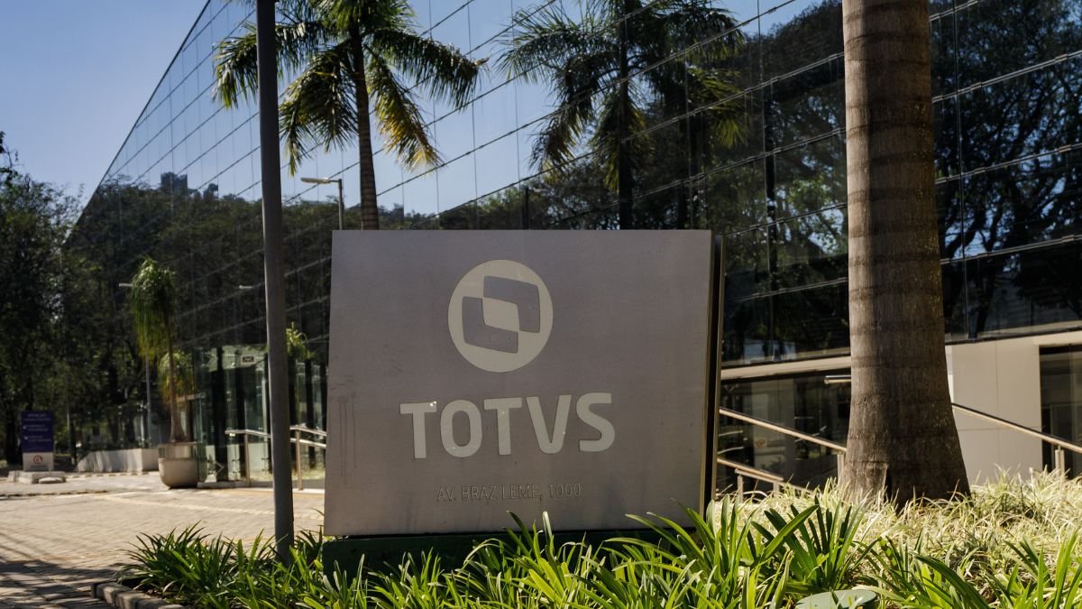 Combustível em alta e tensão no Irã freiam decisões de frota; Embraer mantém entregas, mas sente cautela nas opções de compra - Imagem do artigo original